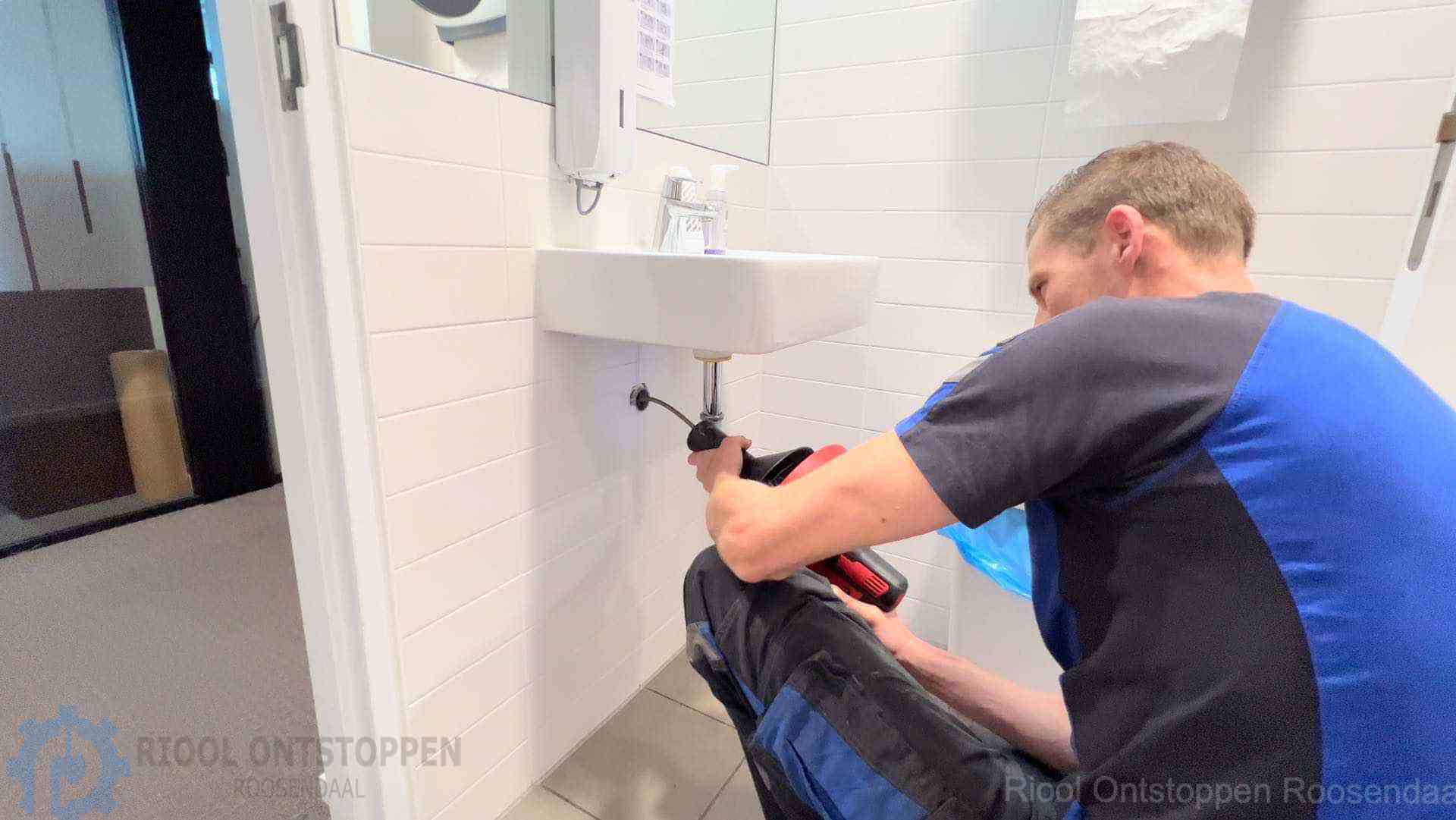 Afvoer ontstoppen Roosendaal